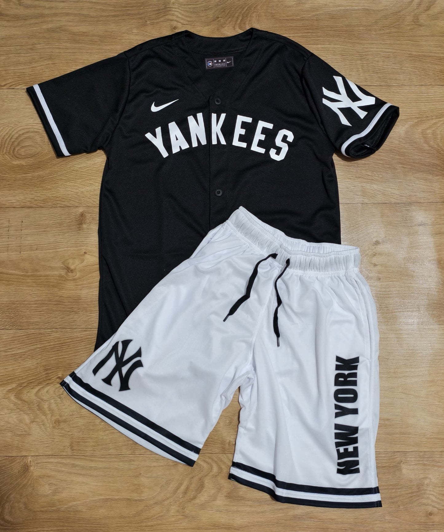 Negro Blanco Yankees